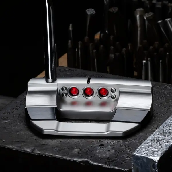 美品　SCOTTY CAMERON　STUDIO　STYLE　38インチ Scotty Cameron Studio Style Fastback Long Custom Fit Putter