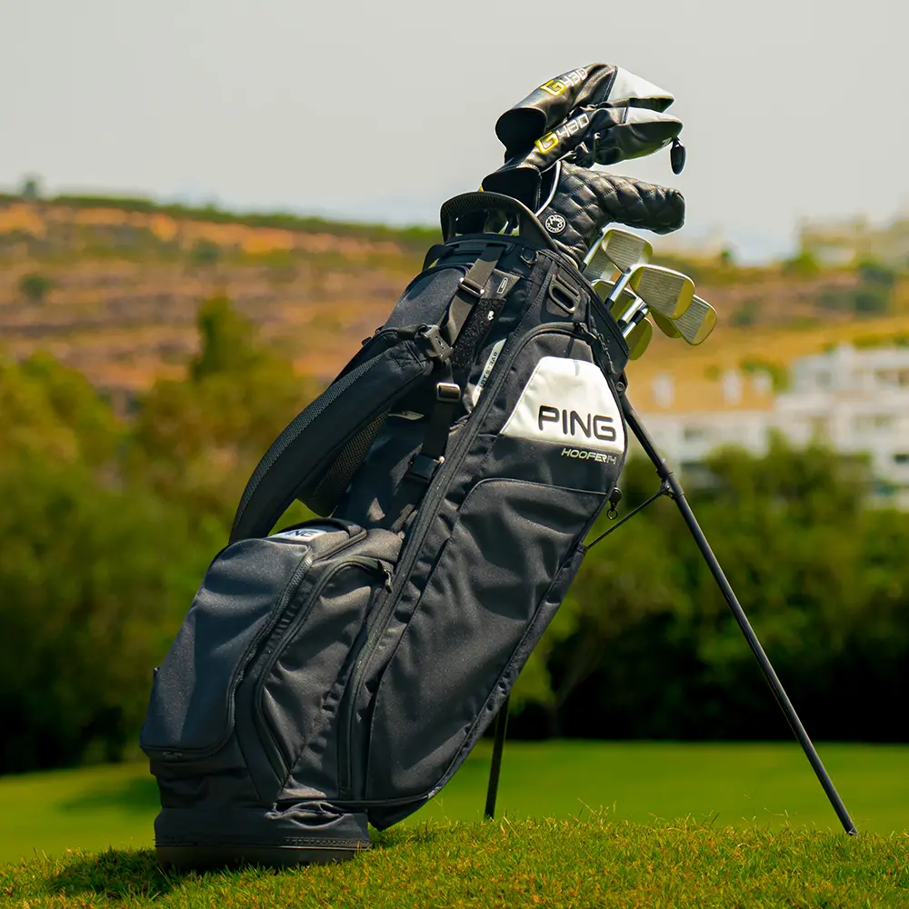 Ping Hoofer stand bag close up