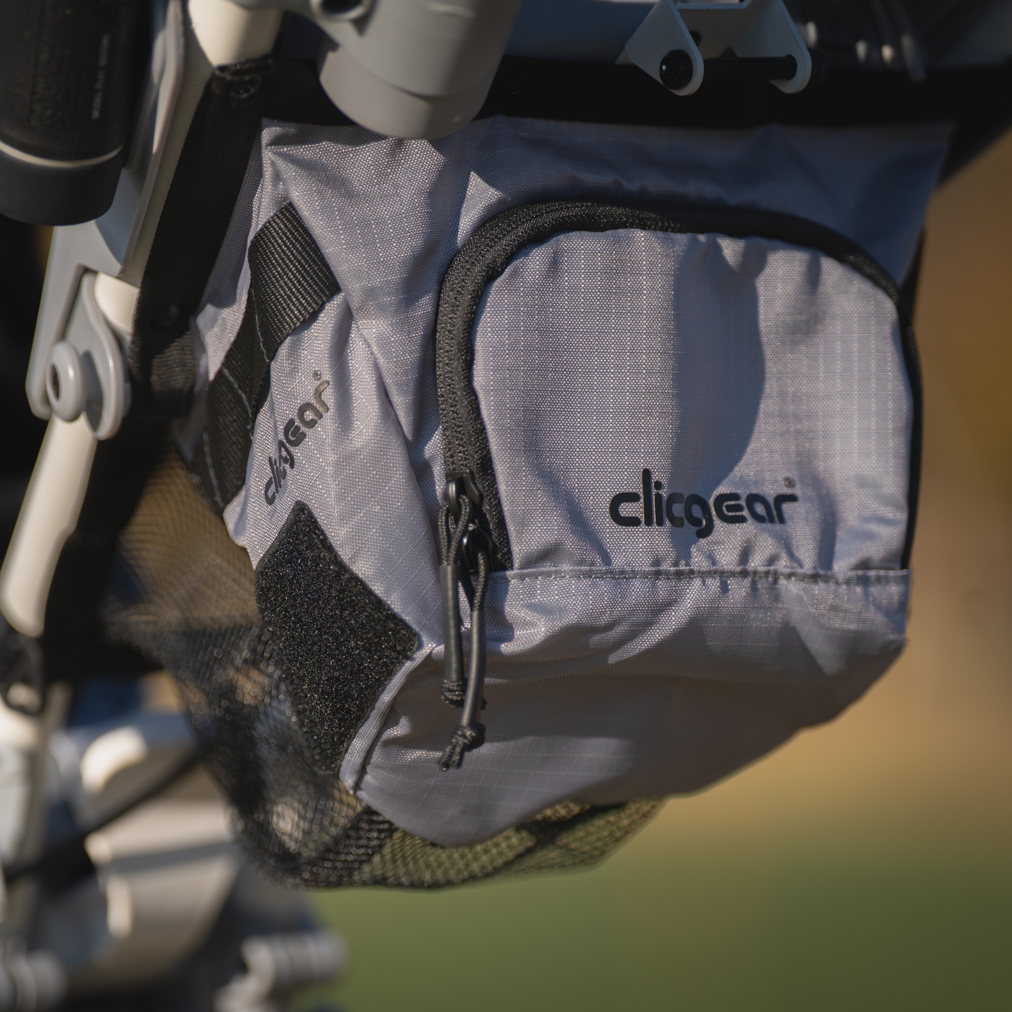Clicgear 4.5 Golf Push Trolley storage features